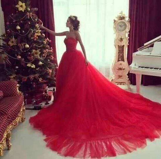 اجمل فساتين حمراء , صور فساتين اعراس , صورة فستان احمر 2021 - حبوب